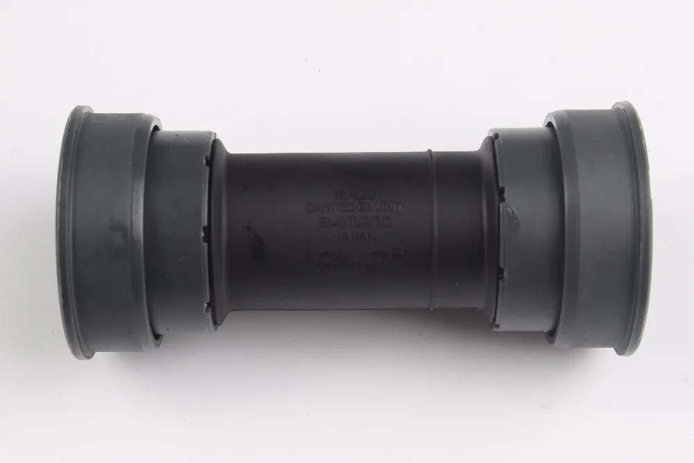 Shimano Black External Bike Bottom Bracket Spacer 2.5mm Shimano Black External Bike Bottom Bracket Spacer 2.5mm