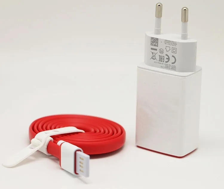 

Original ONEPLUS 5V 2A US EU Fast USB wall charger adapter + 1M Type c cable for ONEPLUS 2 HUAWEI P9 PLUS XIAOMI 4C Nexus 5X G5