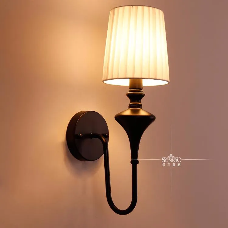 Simples de Ferro Sala de Estar do Quarto do Vintage Lâmpada de Parede para o Quarto Sala de Cabeceira Estilo Forjado Escadas 5 Luminárias de parede