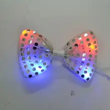 100 шт./лот светодиодный галстук-бабочка мужчин галстук-бабочка женские в клетку модные галстуки для вечеринки год