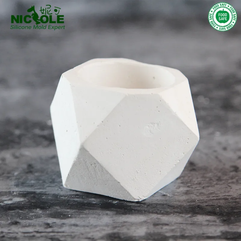 L0154 (3)_