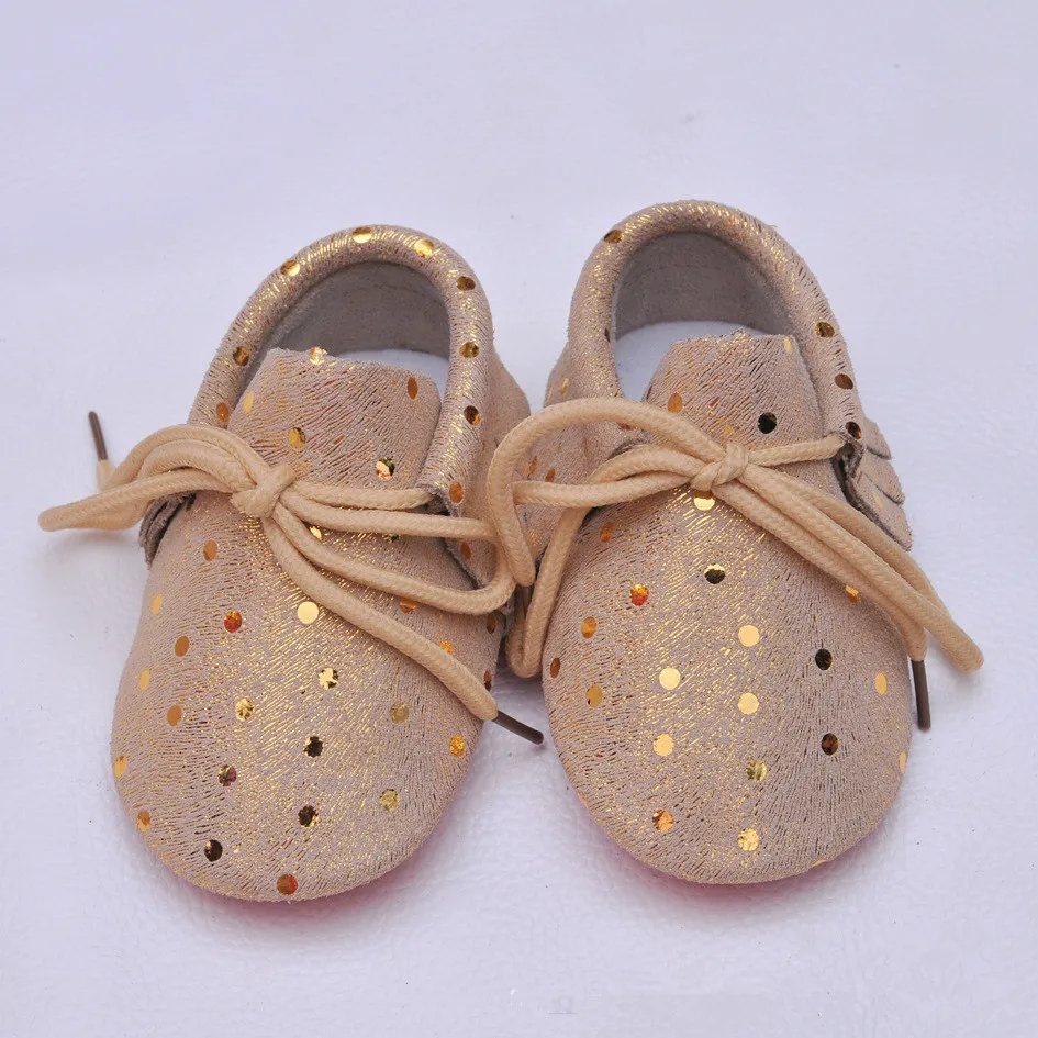 Детские мокасины из натуральной кожи; детская обувь в горошек; обувь для малышей с мягкой подошвой; обувь домашняя для малышей