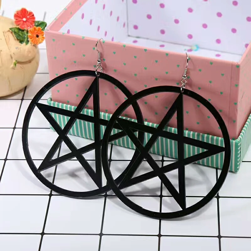 mmexport1503066277234