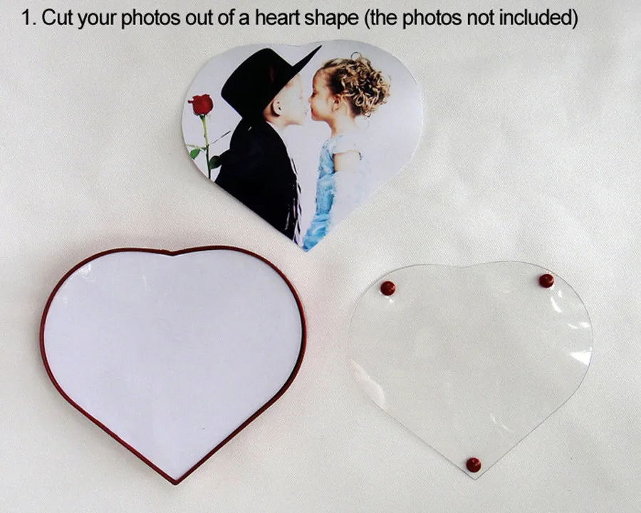 magnetic floating photo frame (20)