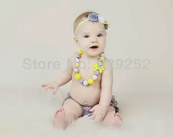 

10PCS Gray and Yellow Children's, Chunky Necklace, Bow , Kids , Beaded Gumball , Child Girls Necklace CB168