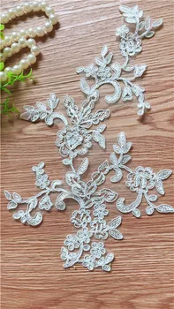 

10pcs Ivory Lace applique, Ivory lace, French Chantilly lace applique, 3D lace, bridal applique, Applique