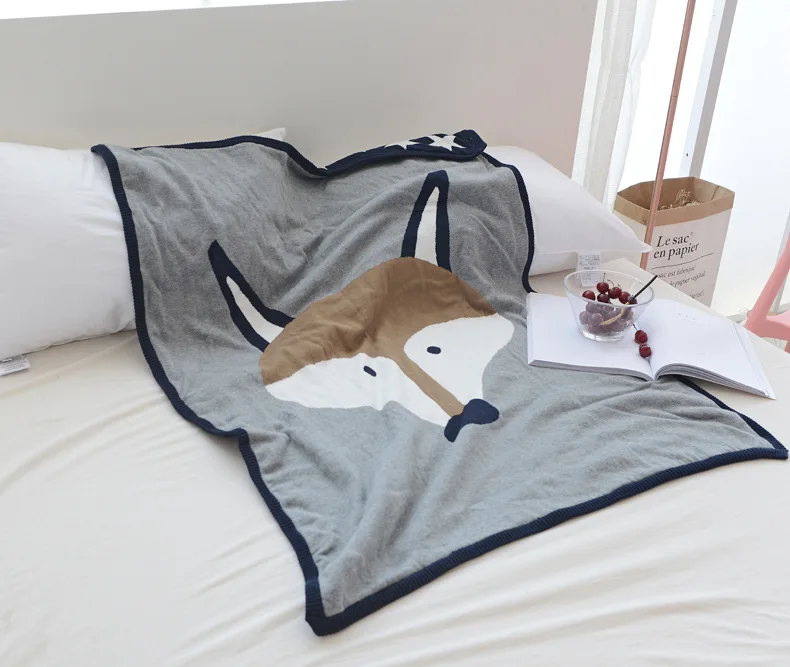 

Freeshipping 100% Cotton Double Layer Thread Blanket Warm Soft Cartoon Fox Rabbit BedSheet Mutifunction Throw Thicken Quilt