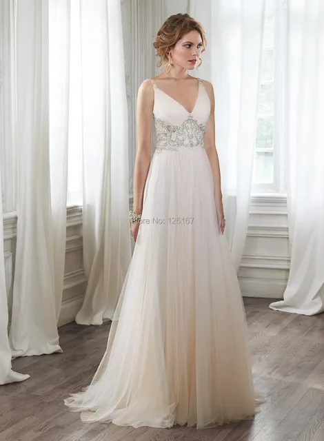 Garden Style Wedding Dresses 2017 New Arrival Bridal Dress Cap Garden Style Wedding Dresses 2017 New Arrival Bridal Dress Cap Sleeve V Neck Crystal Beads