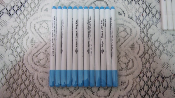 

12pcs/lot Blue Water Erasable Pen DIY Ink Markers Pen Fabric Marker Pen For Cross Stitch Kits For embroider Needlework Tools