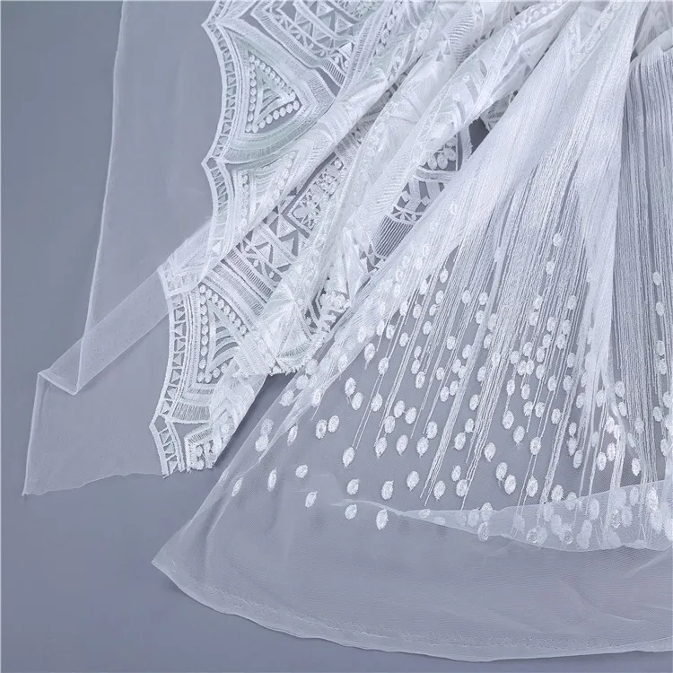 Fashion-geometrical-ivory-bridal-lace-fabric-guipure (1)