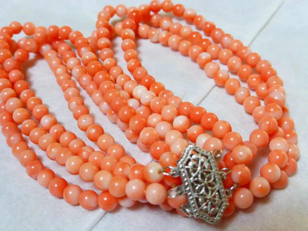 

1155 white gold 3 STAND ANGEL SKIN CORAL BEAD NECKLACE