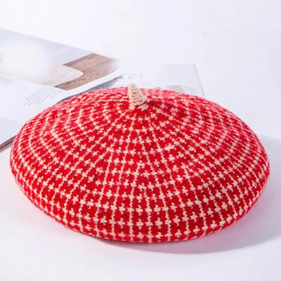 red Winter Autumn Beret Hats Women Colorful Color Wool Berets Female Bonnet Cap Winter Warm Thicken Hat For Girls - Цвет: red
