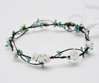 

2018 6pcs New arrival dainty delicate white rose and baby blue pip berries flower crown headband floral circle hair accessories