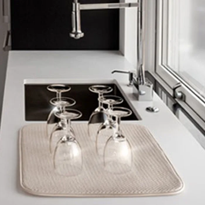 متزامنة غرب أوروبا الصادرات الأوروبية الراقية كوب ، طبق ، عاء حصيرة ، عدم الانزلاق العزل حصيرة ، الجدول حصيرة