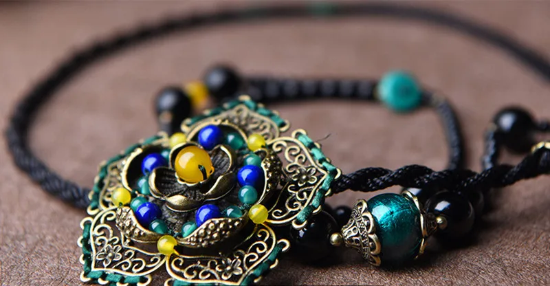 Yanting винтажный кулон ожерелье красочный камень ожерелье Этнические Макси ожерелье s для женщин медный сплав цветок ювелирные изделия дамы 027