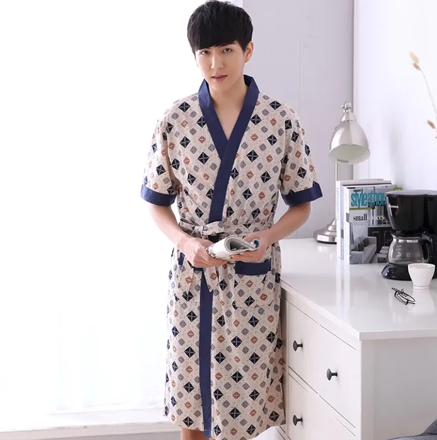 4xl bathrobe