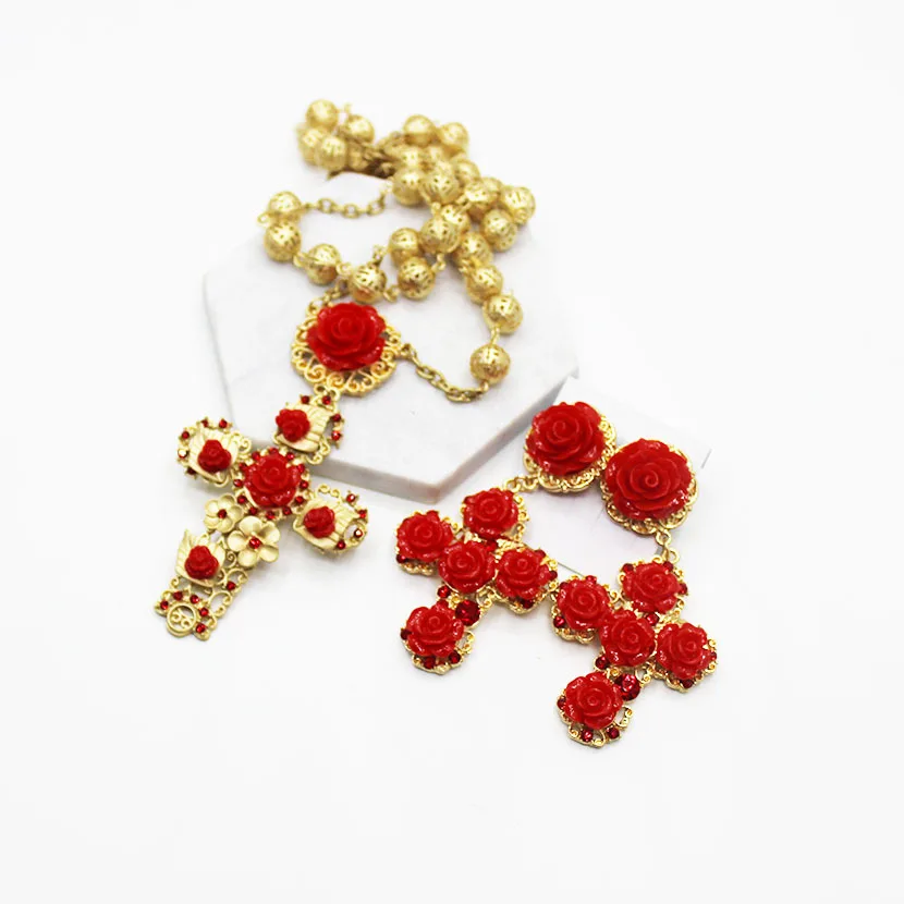 

Newest Fashion Jewelry Alloy Red Rose Flower Cross Earrings for Woman Bridal Wedding Colorful Trendy Accessories 539
