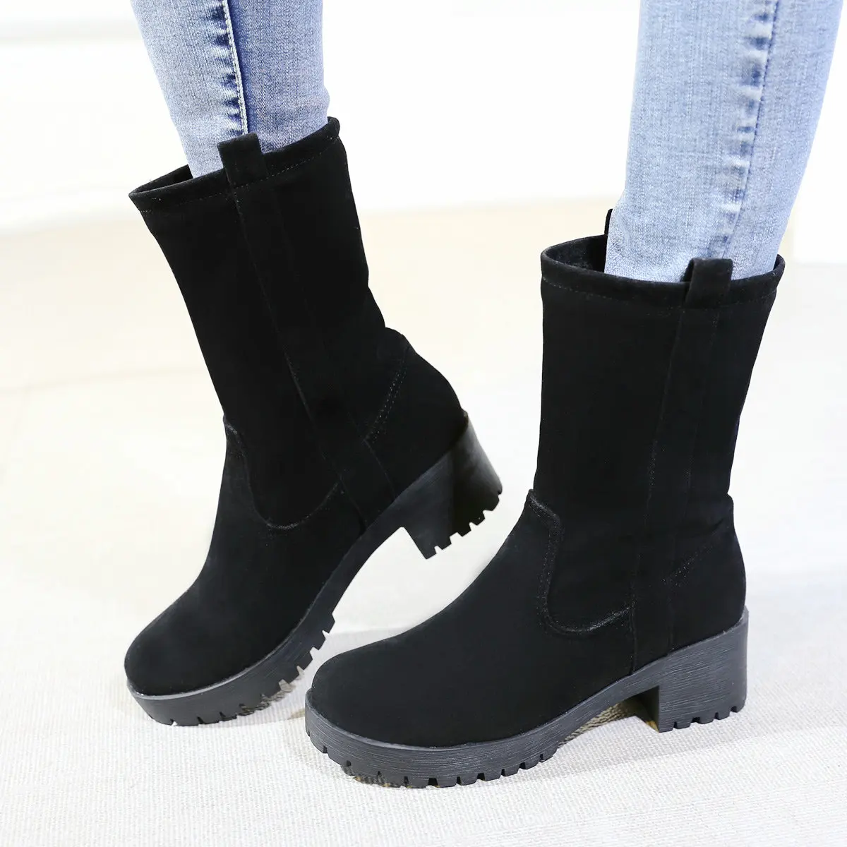 

Female Flock Leather Mid Calf Boots Thick Low Heels Platform Slip On Round Toe Winter Fashion Ladies Shoes Green Red Black