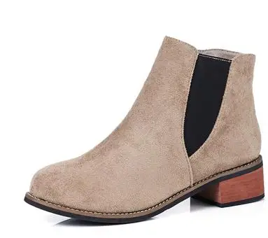

2018 new matte Martin boots female British wind thick with women's boots.