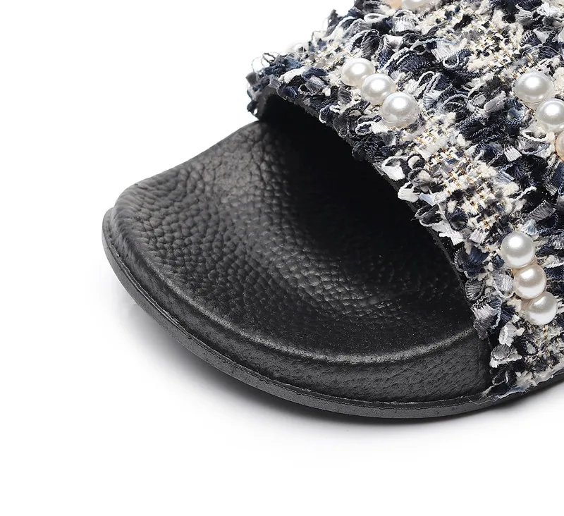 flip flops (8)