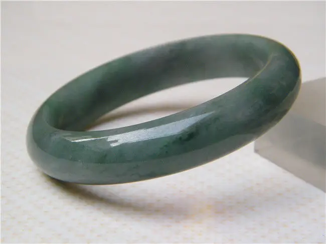 

FREE SHIPPING>>>@@ NEW 100% NATURAL GREEN GRADE A BEAUTIFUL JADEITE JADE BRACELET 60 MM NEW