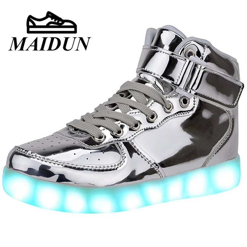 

High Top led casual Shoes women flat with Led shoes female neon basket Glowing Flash casual tenis LED Light Up Hot Fashion
