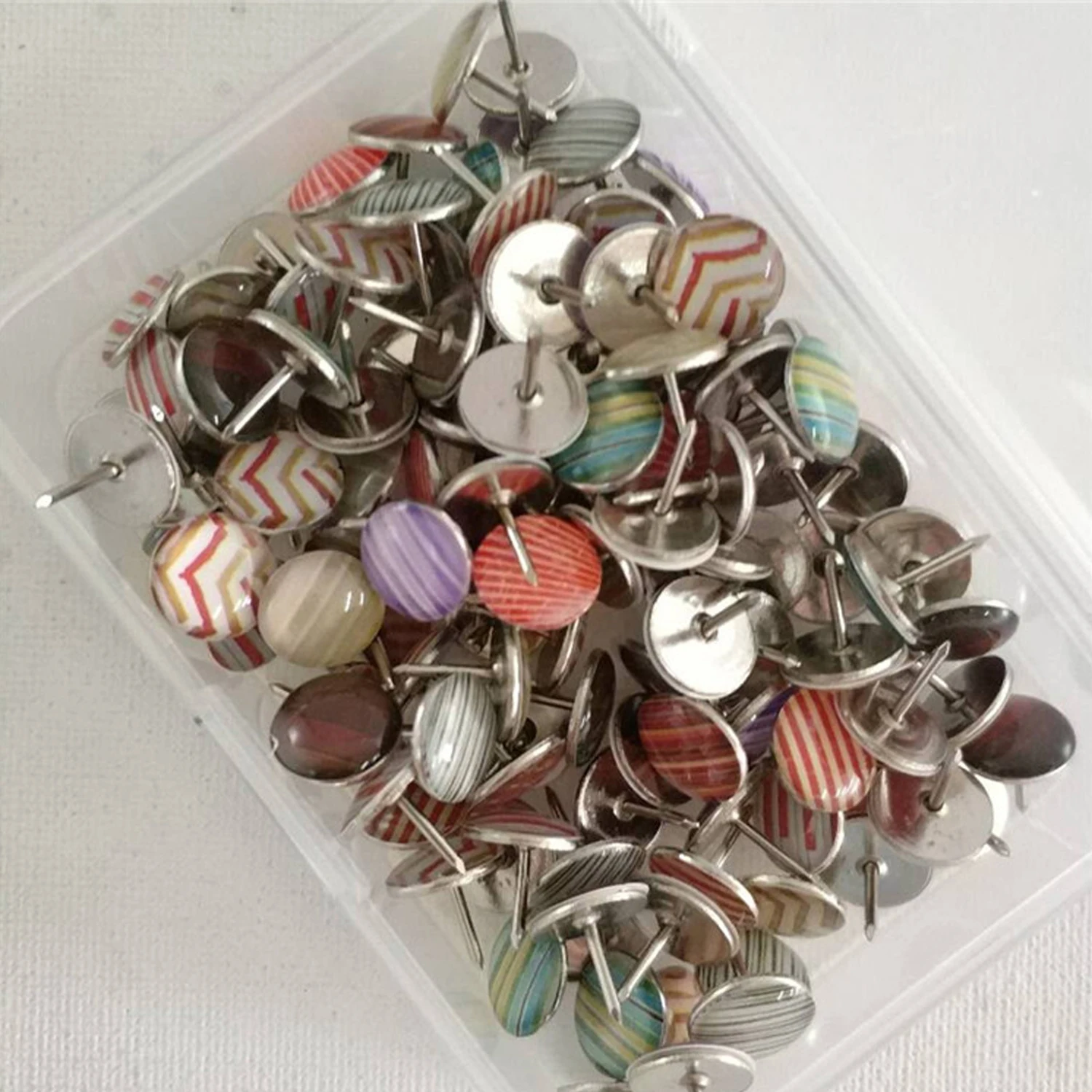 120 шт в разных стилях креативные модные нажимные штифты Thumbtacks для настенных