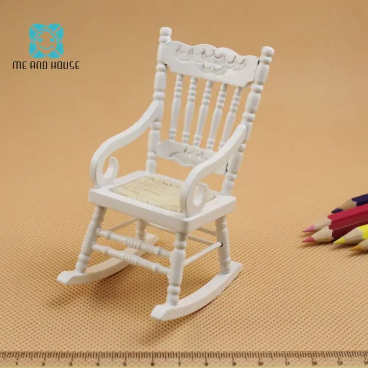 Кукольный домик миниатюрная мебель деревянное кресло-качалка модель два цвета Кукольный дом кровать комната подарок ребенку