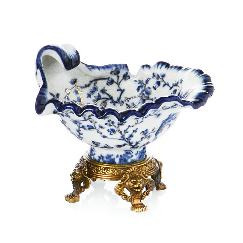 

Retro Blue and white ceramic inlaid copper shell bowl European decor Home Furnishing creative living room decoration Plate