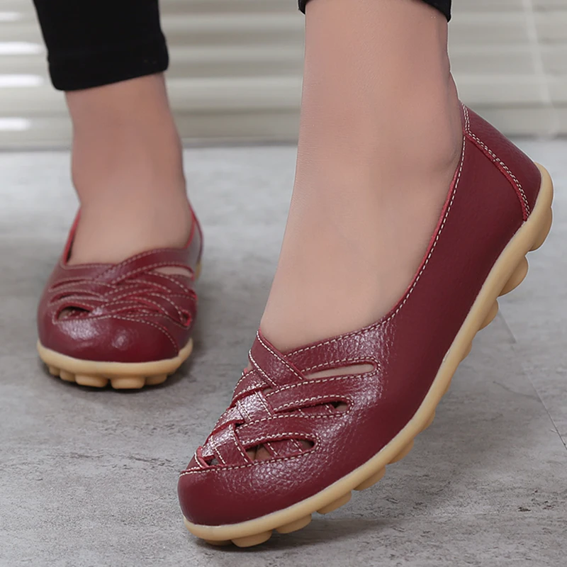 

2018 New Fashion Summer Woman Flats Cut-outs Breathable Flats Shoes Solid Color Comfortable Round Toe Women Casual Shoes YST181