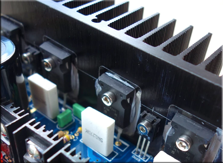 A3 300W + 4ohm усилитель класса AB комплект IRFP240 IRFP9240 на A42 92 UPC1237|Усилители мощности| |