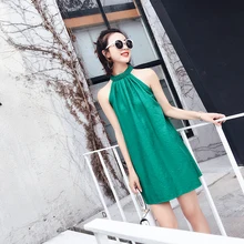 

2018 Summer New Loose Leakage Shoulder Sleeveless Fit To Date Dress Elegant Green O-neck Solid Loose Tank Party Dresses