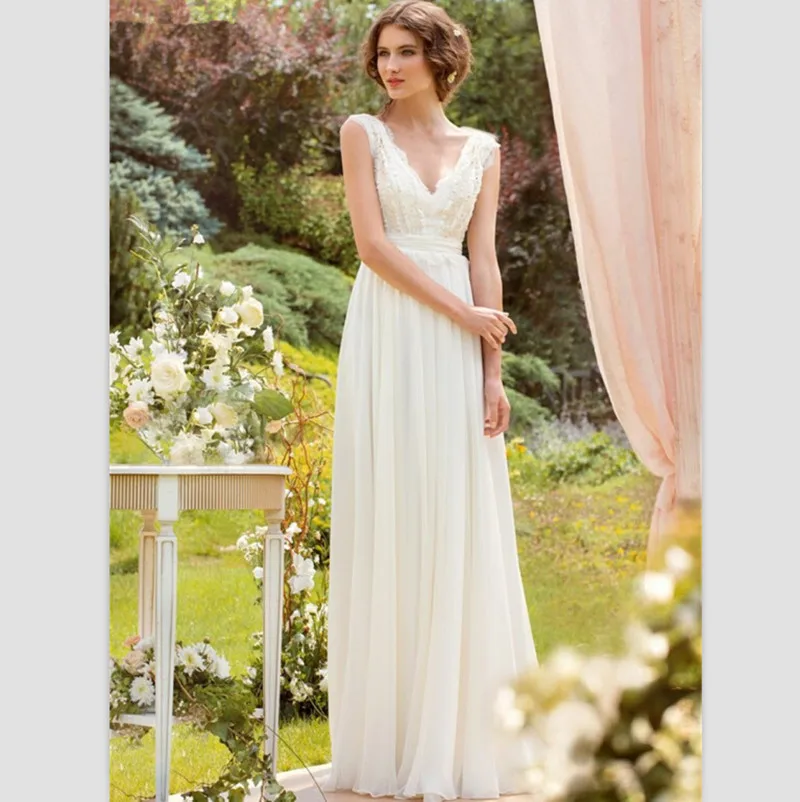 simple no lace wedding dress