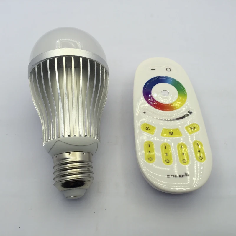 

2.4G RF 9W RGBW AC85-265V Aluminum Type LED Bulb with wireless 4-zone remote controller