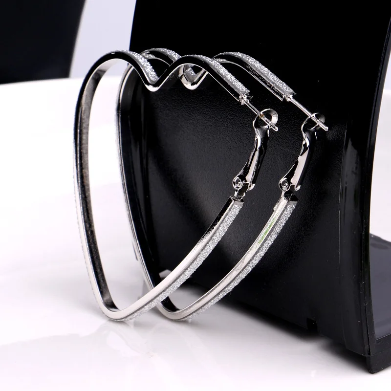 Stylish Nickel Free Gold Heart Hoop Earrings Loop Earrings Celebrity