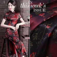 Розы Цветочный принт Винтаж красный стрейч шелк атлас ширина ткани 42 дюймов/108 см стрейч шелк атлас ширина ткани 42 дюйма/108 см