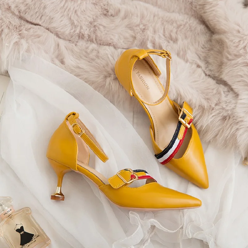 

Summer sandals female new Korean version of pointed stiletto heels versatile shallow mouth women's shoes.