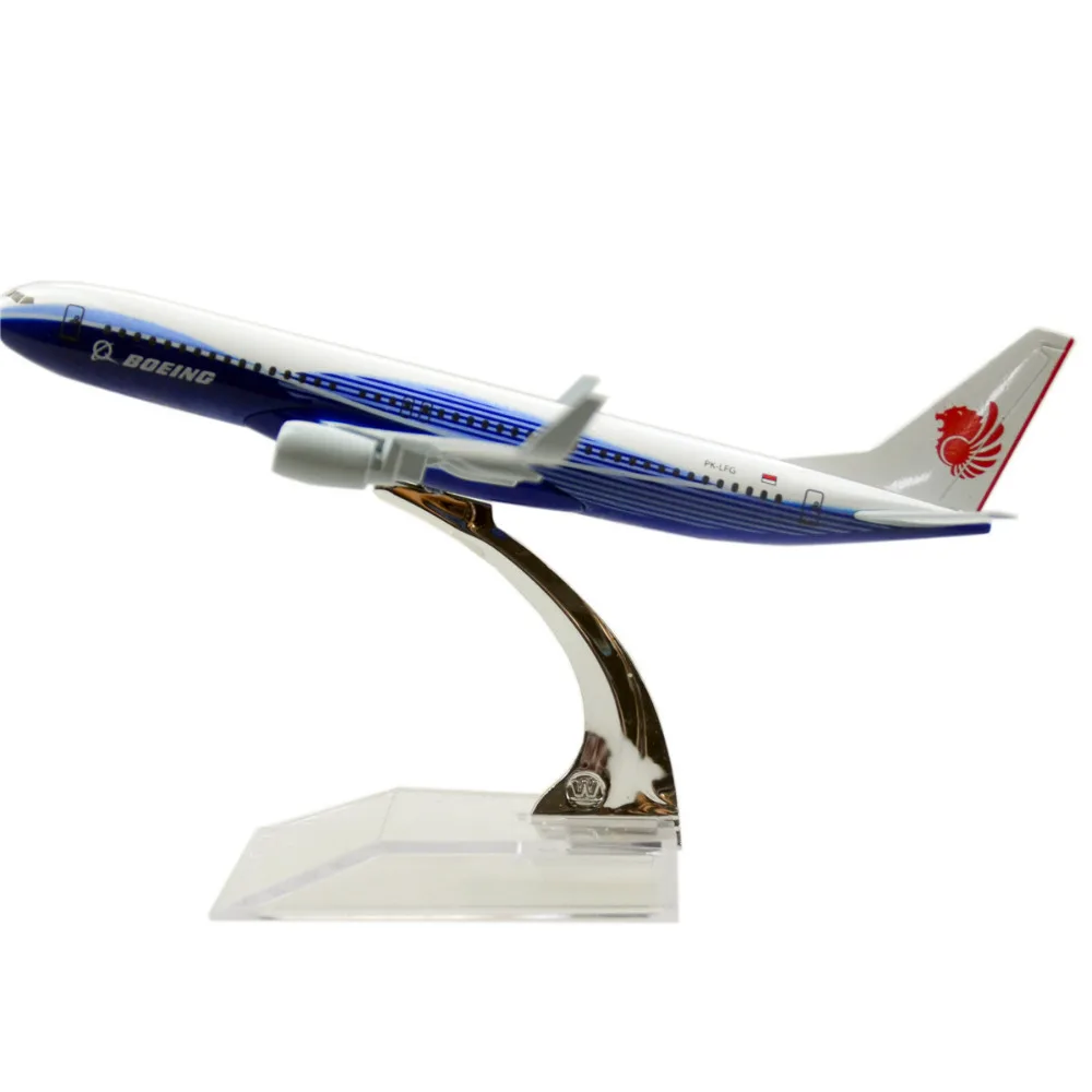 Lion blue airline red Boeing 737 модель самолета 16 см детский подарок на день рождения модели