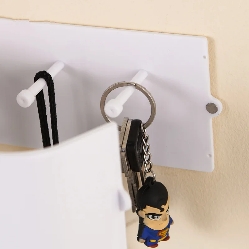 Креативный пластиковый самоклеящийся держатель для ключей с магнитами на дверь, крючок, коробка для хранения ключей, органайзер, стеллаж для хранения, домашний декор
