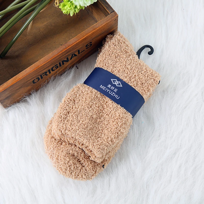 Warm Men Middle Socks Solid Color Super Soft Male Socks Carpet Floor Socks High Quality Coral Fleece 2019 Man Clothing Thickening (2)