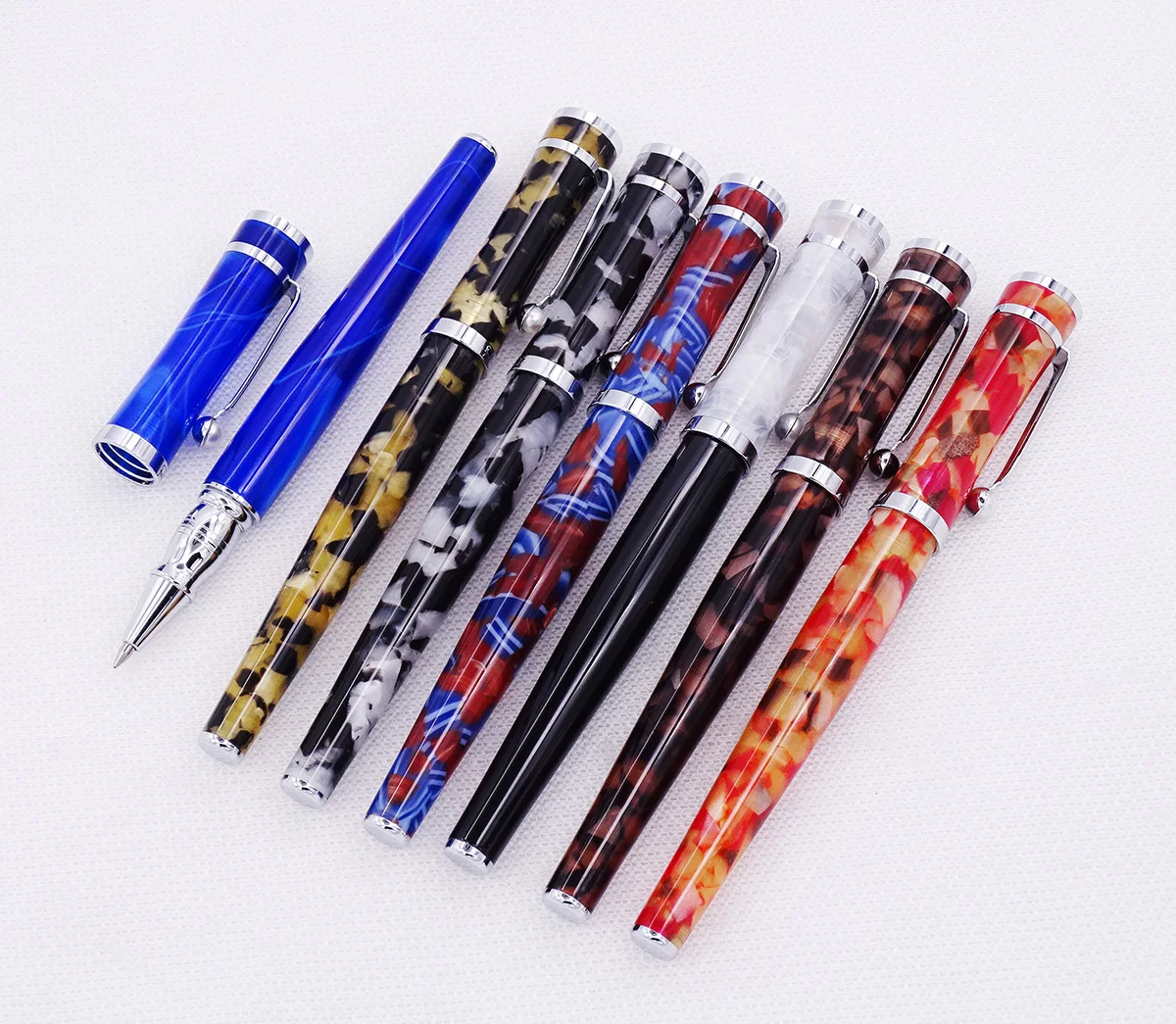 

7PCS Fuliwen Celluloid Rollerball Pen with Ink Refill 2037 Maple Leaf Series, Fashion Writing Gift Pen Set for Business Office