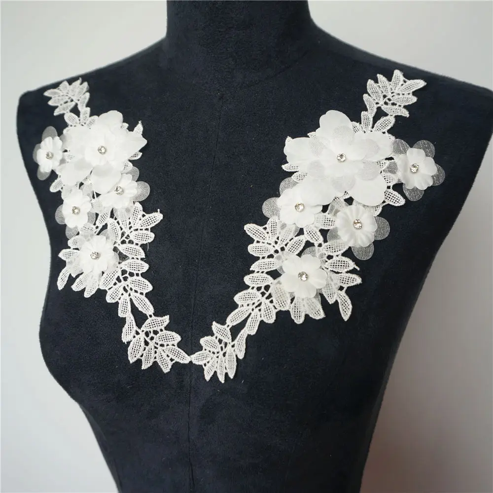 2PCS White 3D Flowers Rhinestones Appliques Embroidered Wedding Gown Trims Fabric Collar Mesh Sew On Patches For Dress DIY Decor