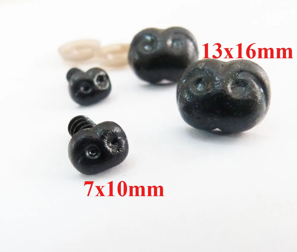 

100pcs/lot 7x10mm /13x16mm black plastic safety toy animal nose & soft washer for diy plush doll accessories size option