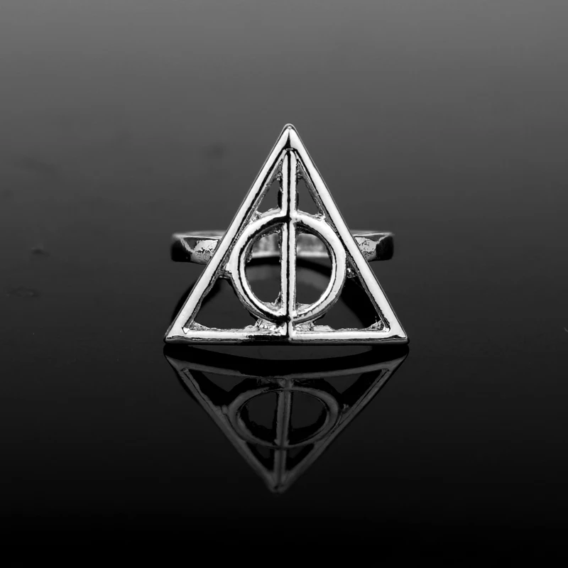 

Luna Lovegood Deathly Hallow Rings Vintage Triangle Circle Patchwork Design Finger Ring For Women And Men Fahsion Jewelry Anel