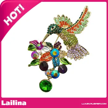 

2.95" Pretty Wings Hummingbird Flower Cluster Crystal Bird Brooch Pin ( Mix Rhinestone )