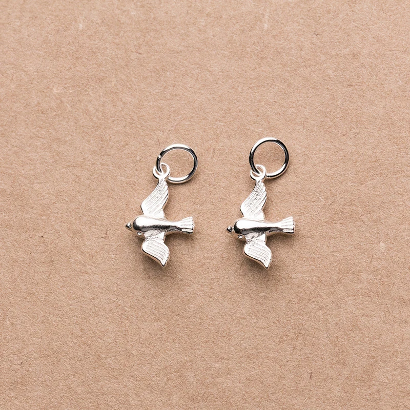 

UQBing DIY Jewelry 925 Sterling Silver Charms 9*15*3.5mm Mini Bird Animal Charms For Hand Made Charm Bracelet Jewelry Findings