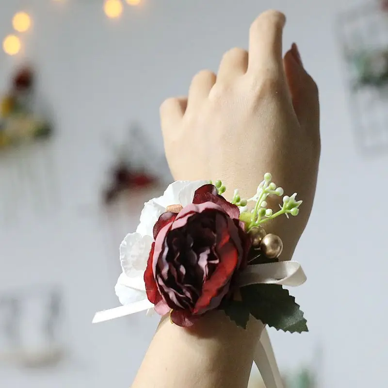 Hand Corsage Flowers Prom Bracelets Corsages Hand Wrist Flower Purple Wedding Flowers Bracelet Bridesmaid Bridemaids Accessoirs Hand Corsage Flowers Prom Bracelets Corsages Hand Wrist Flower Purple Wedding Flowers Bracelet Bridesmaid Bridemaids Accessoirs