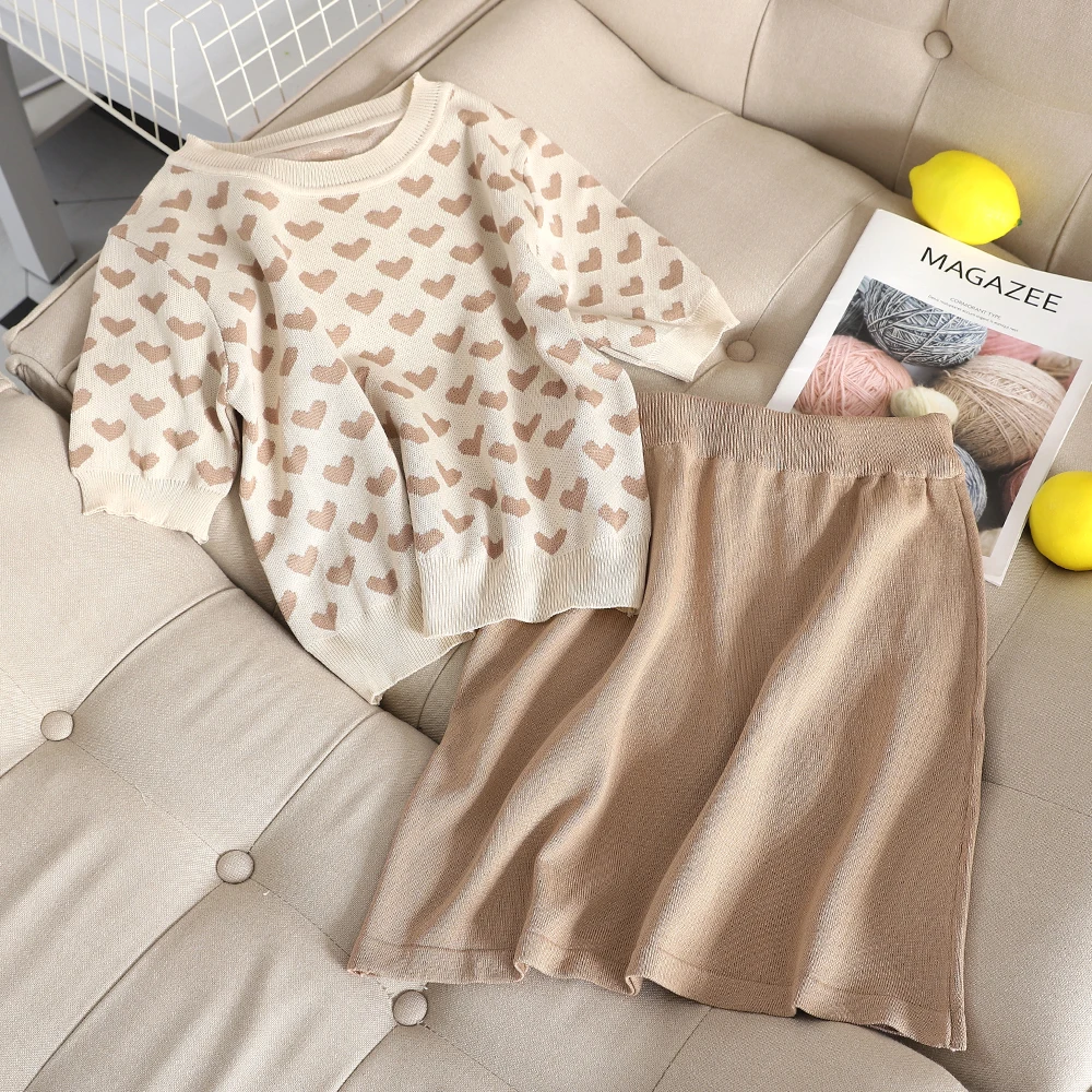 

Cute Suit Woman 2019 New Fashion Comfortable Love Knitting Sweet Two-piece Set Skirt B526 Two Piece Outfits