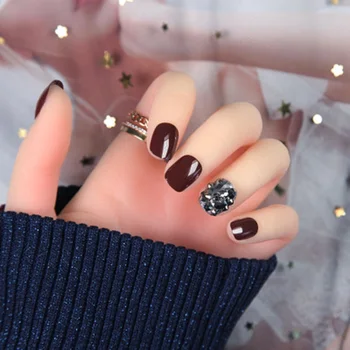 

24pcs Full Cover Glitter Black Diamond Fake Nails Shiny Paillette Decor Solid Color Detachable 3D False Nail Art Tips