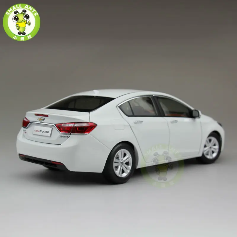 1:18 Chevrolet New Cruze литая модель автомобиля Белый